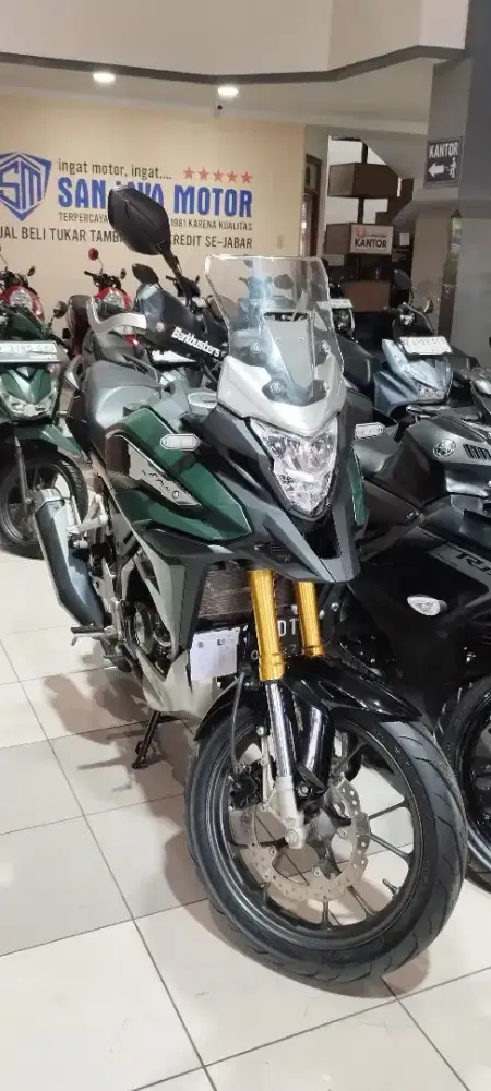 CB 150 X 2022, KM 20 RB, SRI SANJAYA MOTOR