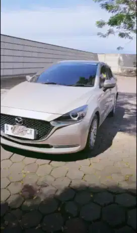 Dijual Mazda Sedan AT 2023 - Warna Silver Metalik