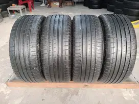 Ban bekas 205/40 R18 Accelera PHI-R