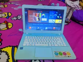 Laptop Asus x441s
mulus banget