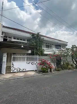 Dijual Rumah Simpang Darmo Permai Selatan Surabaya Siap Huni Terawat
