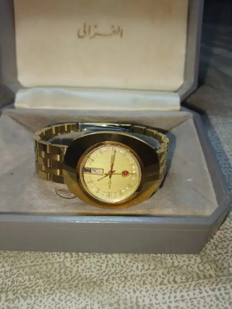 Jam tangan rado automatic gold