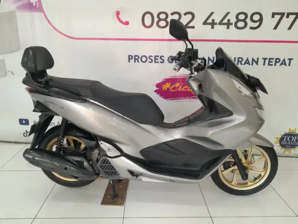 HONDA PCX 150 CBS 2019 WARNA SILVER
