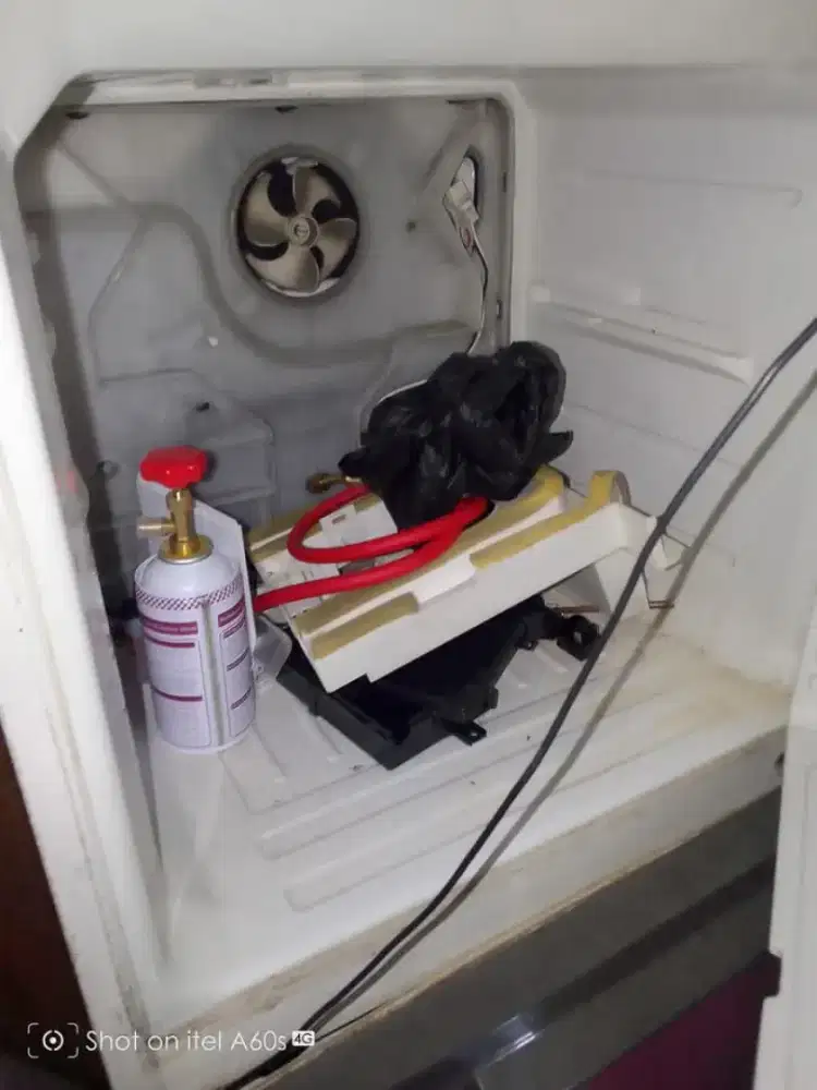 Servis ac bongkar pasang ac
