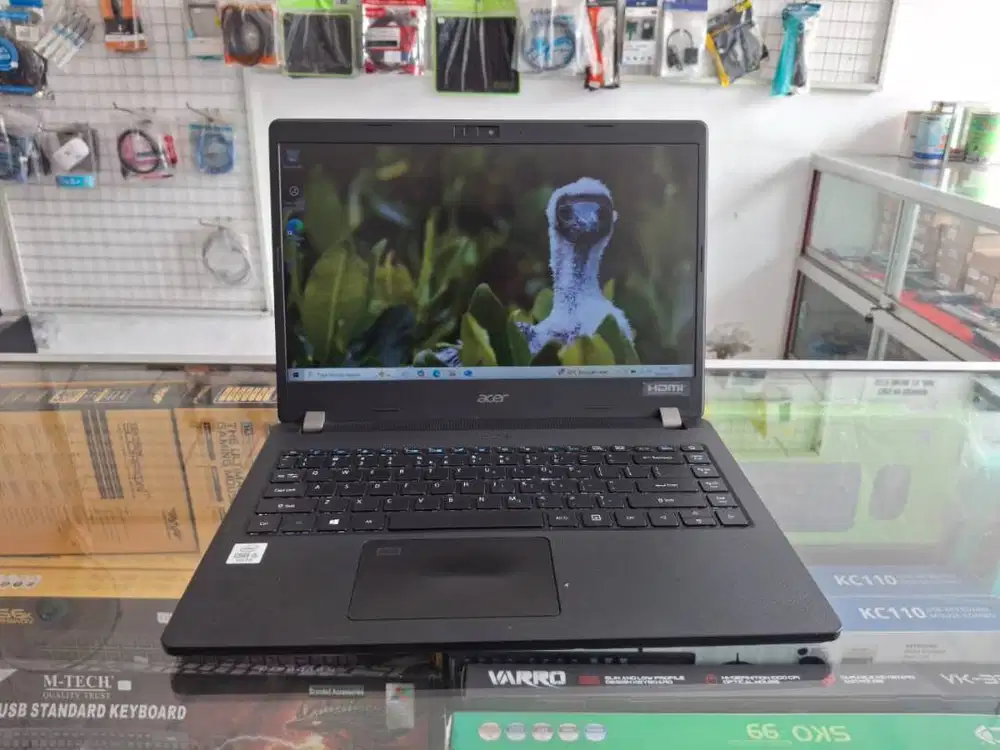 Laptop Core i5 Gen 10 Acer Traveate P214-52