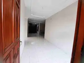 Rumah 3KT di Taman Kopo Indah 3 dekat Borma, SHM Timur