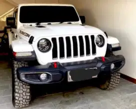 JEEP RUBICON 2023 PUTIH full original km 17rb langsung PEMAKAI