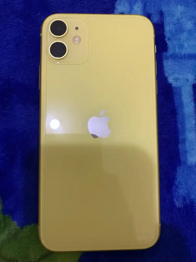 Hp iphone 11 inter 64 GB all operator yellow