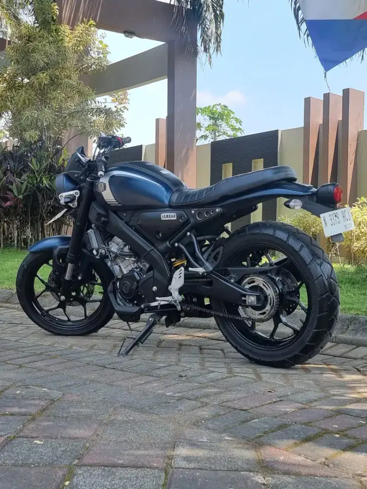 Yamaha XSR 155 VVA thn 2022 Matte Blue N Malang Oso 9rb Koko Motor