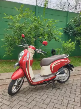 DIJUAL HONDA SCOOPY THN 2013