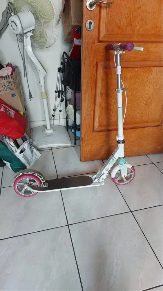 SKUTER ANAK MEREK DECHATALON BEKAS NEGO