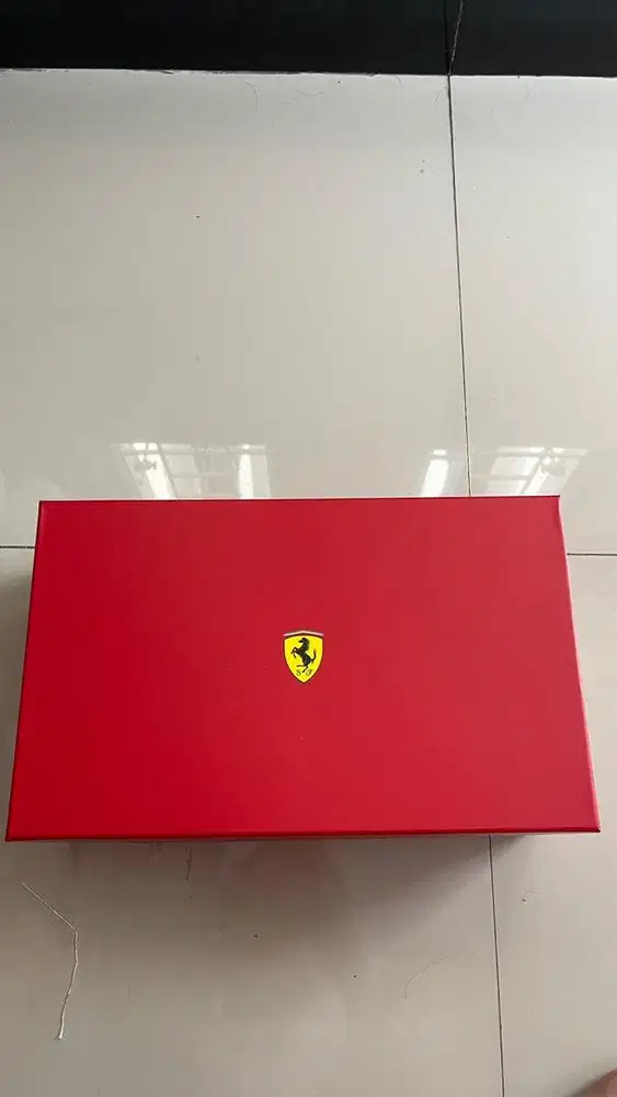 Dijual Sepatu Puma Speedcat x Ferrari