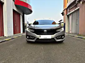 Honda Civic ES Turbo AT 2016 Sedan