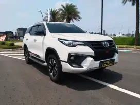 Toyota Fortuner 2.4 VRZ TRD 2018 Diesel