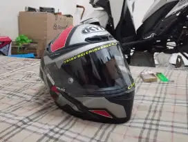 Helm KYT tt course