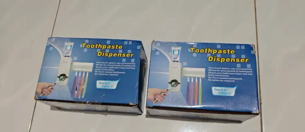Toothpaste Dispenser