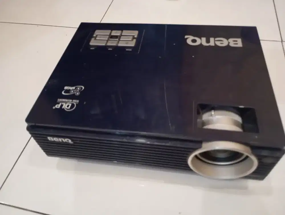 Projektor benq mp611