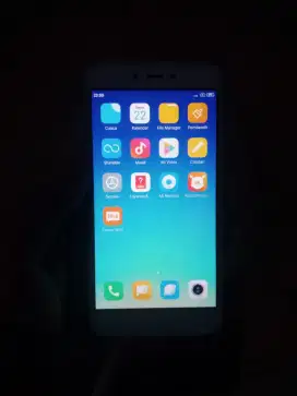 Xiaomi 5A ram 2 kondisi mulus no minus