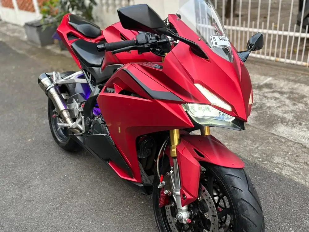 Cbr 250rr 2018 red doff