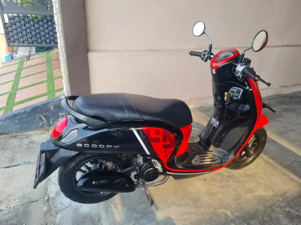 Jual scoopy tahun 2021