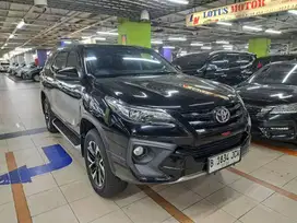FORTUNER VRZ TRD SPORTIVO THN 2018 REGIST