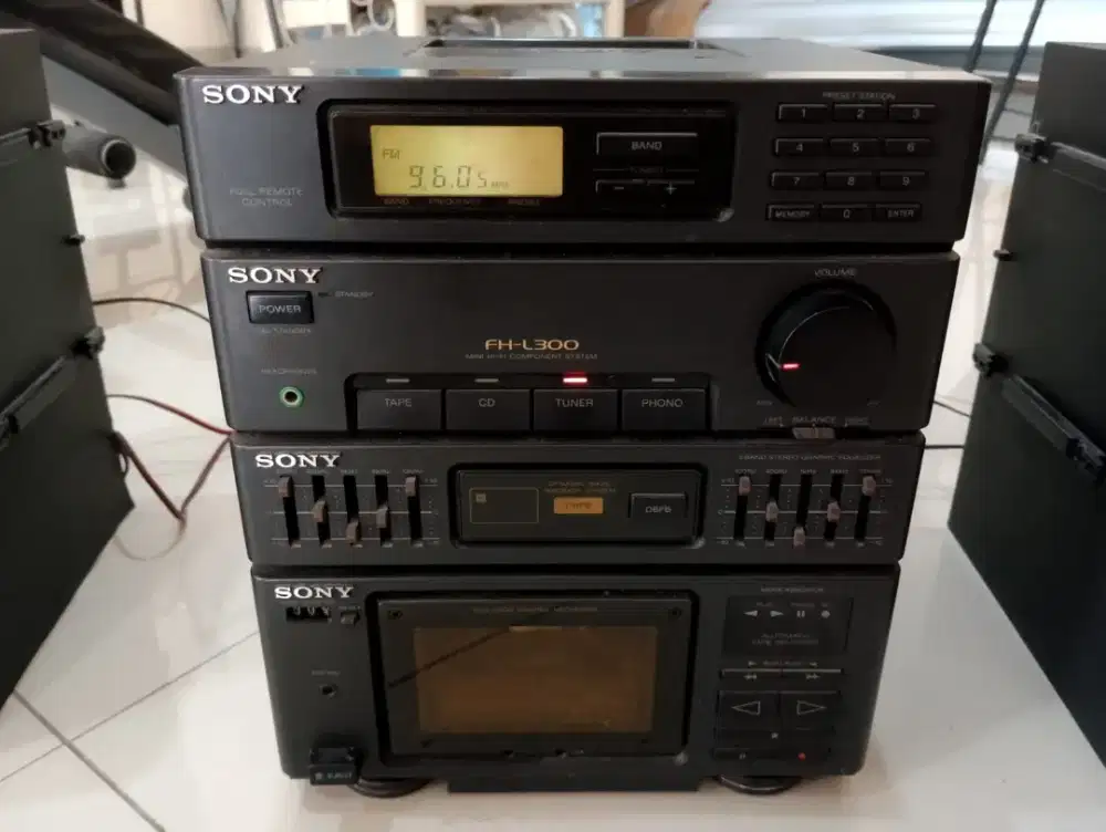 Sony FH-L300 Mini Hi-Fi Component System.