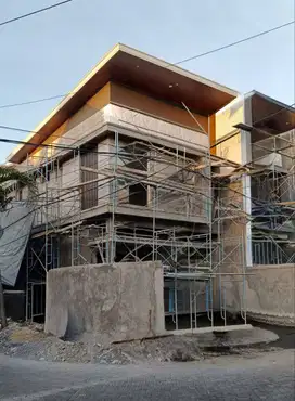 Rumah Manyar Jaya BARU GRESS, HOOK, ROW 4 MOBIL, JALAN UTAMA