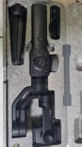 GIMBAL ZHIYUN SMOOTH 4
