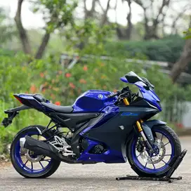 YAMAHA R15 V4 BIRU 2023 KM RENDAH PAJAK PANJANG SUPER GRES