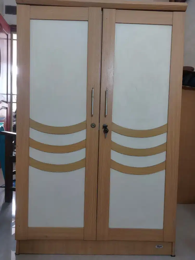 LEMARI BAJU/PAKAIAN ANAK/ KOST