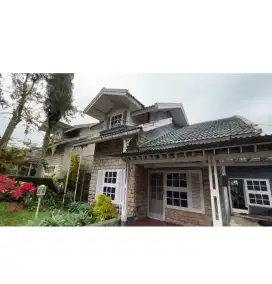 Di jual murah banget vila 2Lt lokasi di Gren aple Cipanas harga 400 jt