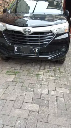 Di jual mobil Toyota Avanza tahun 2017 manual