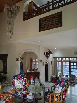 Dijual Rumah Luas Siap Huni di Jagakarsa