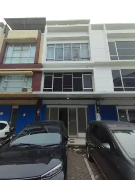 Dijual Ruko Strategis 3 Lantai di Ruko Mutiara Center Kota Bekasi