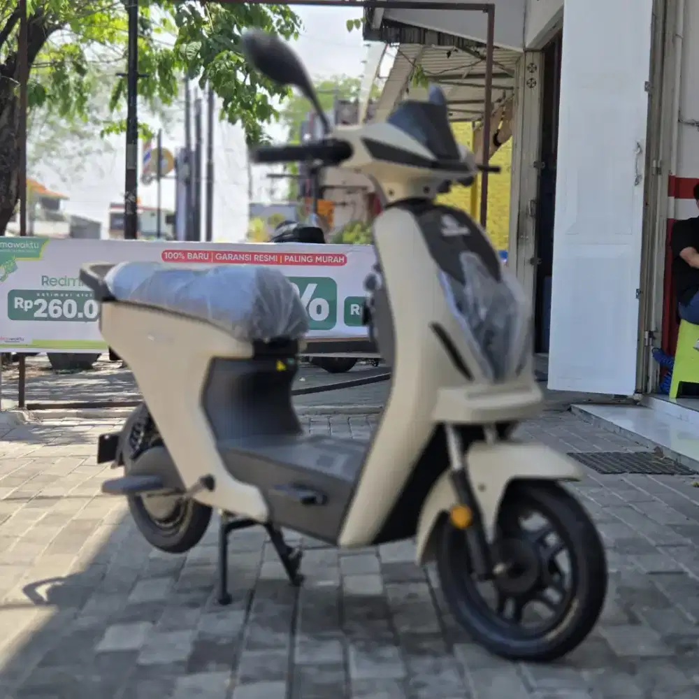 SEPEDA LISTRIK EXOTIC X670 JOK PANJANG