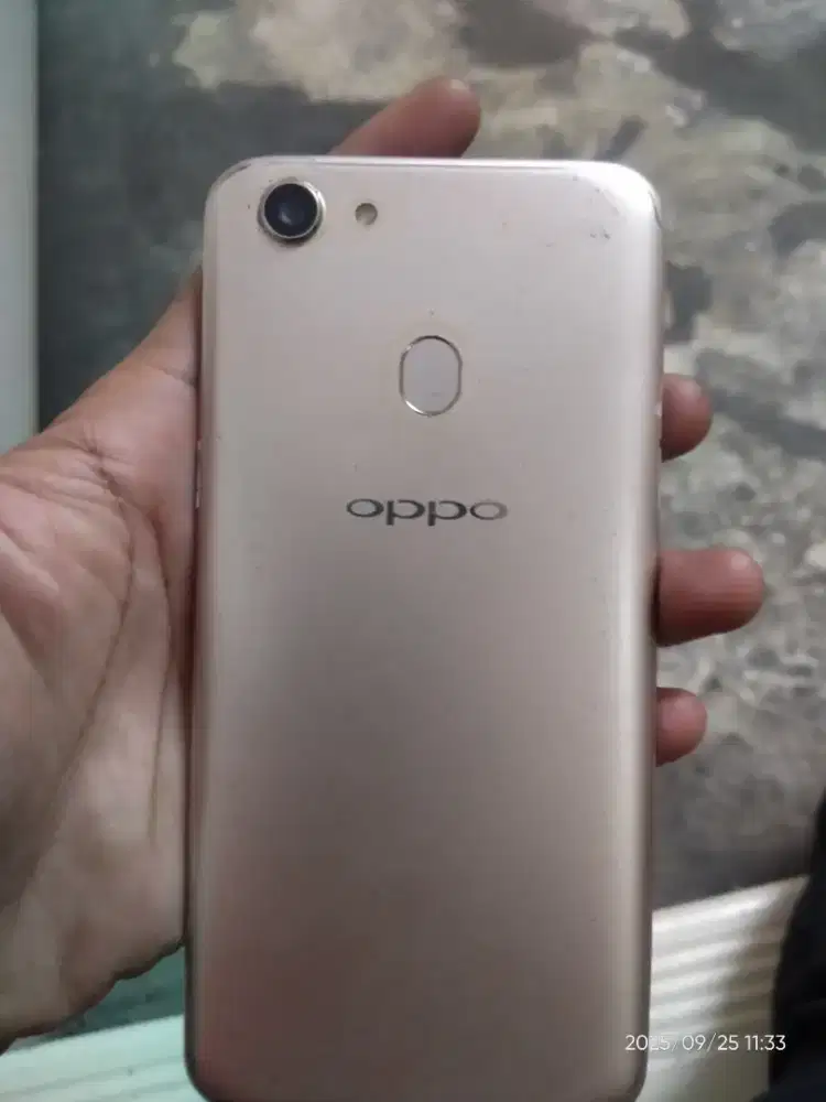 Oppo f5 4/64 minus tombol power sedikit keras, sama lupa kata sandi