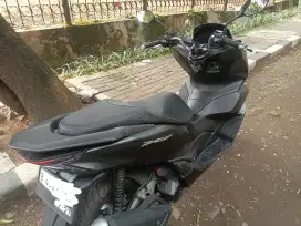 Honda pcx 160 thn 2022 cbs iss 1 tangan Dr baru