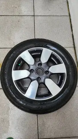 Velg Livina Bekas