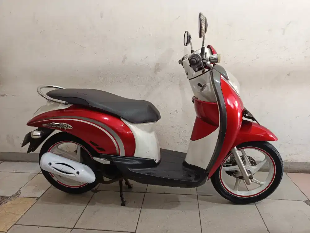 Honda scoopy karbu 2011 pajak hidup