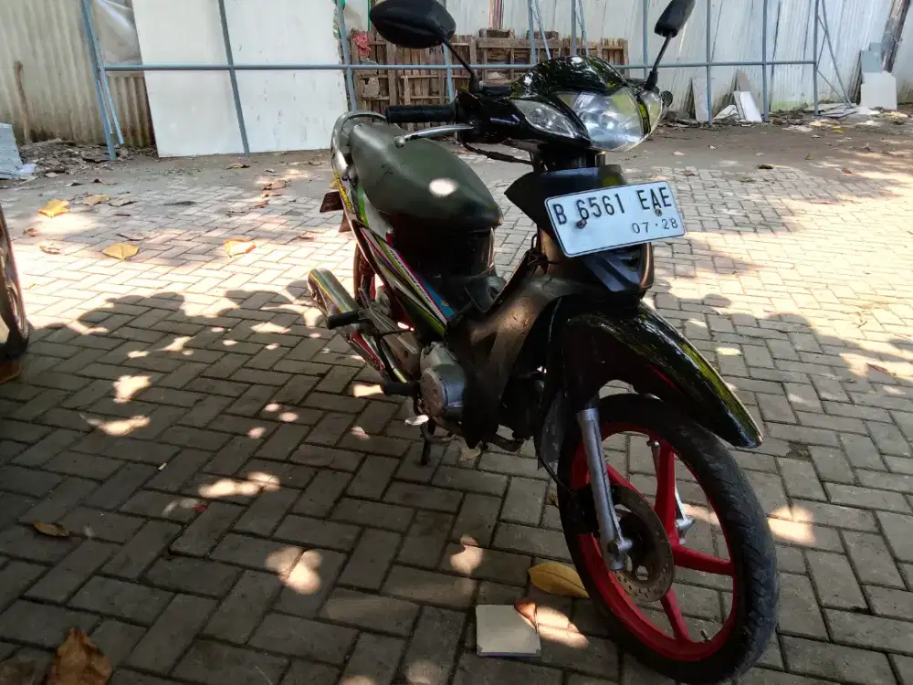 Kharisma 2004 komplit plat depok