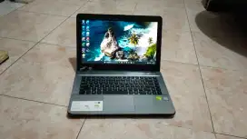 Laptop asuz slim gen 7 lancar anti lelet
