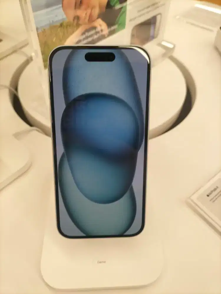 iPhone 15 128GB