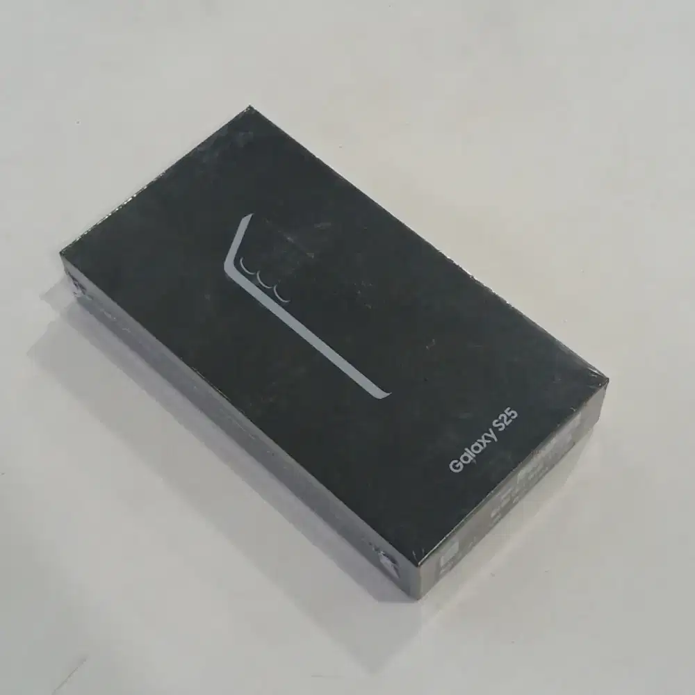 Samsung galaxy S25 barang baru mulus no minus