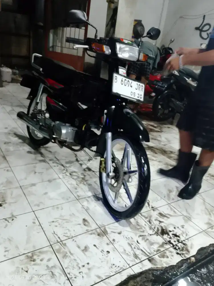 Astrea Grend tahun 1994 pajak on