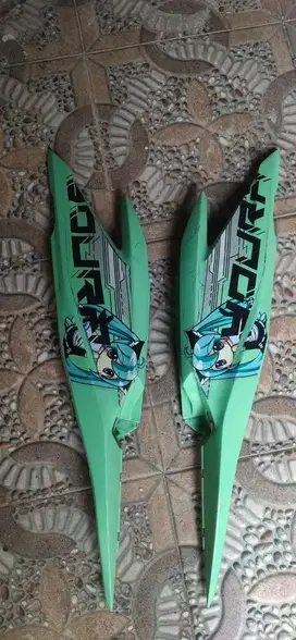 Jual body vario kzr + knalpot copyan tzm
