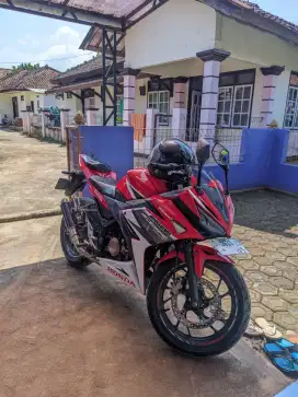 CBR 150 2017 FACELIFT