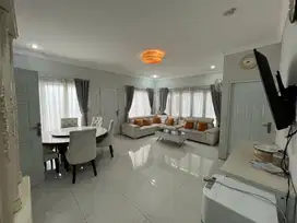Dijual Rumah Strategis SHM 285m² di Tengah Kota Cianjur, 5 KT