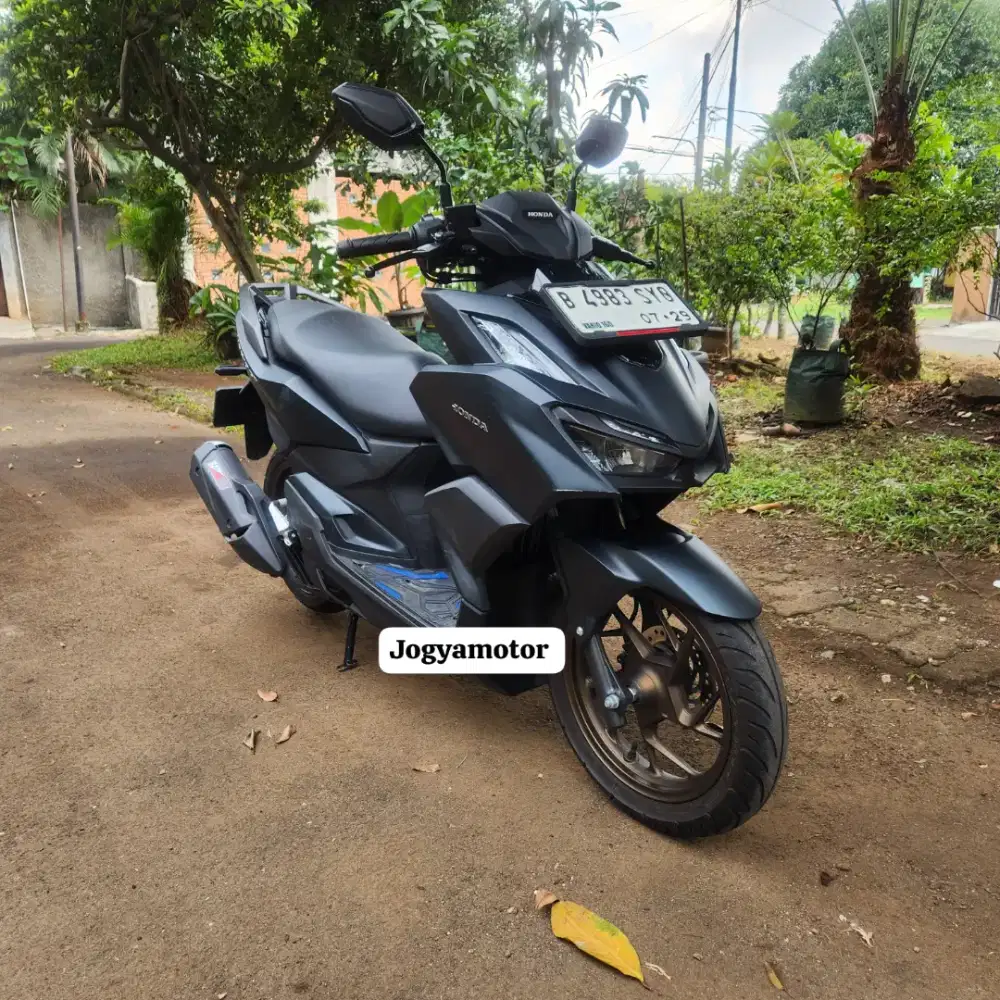 Honda Vario 160 CBS 2024