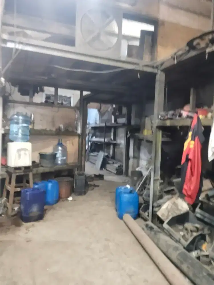 Jasa bubut segala macam. Bikin fleng, ngebor besi/stenlis