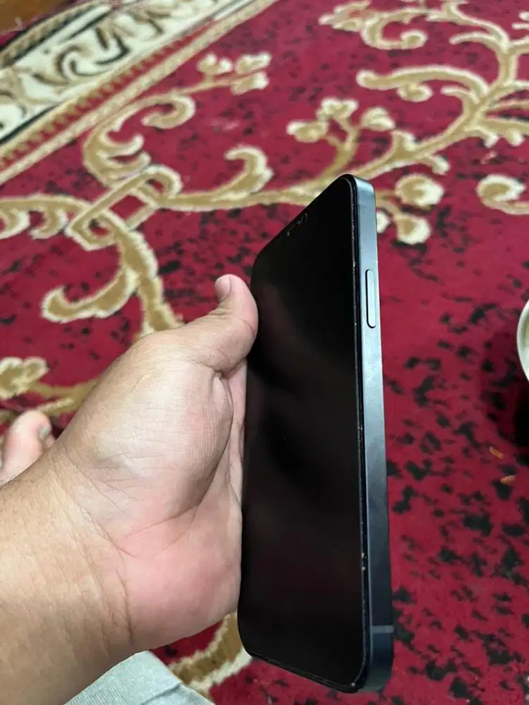 iphone 12 hitam garansi